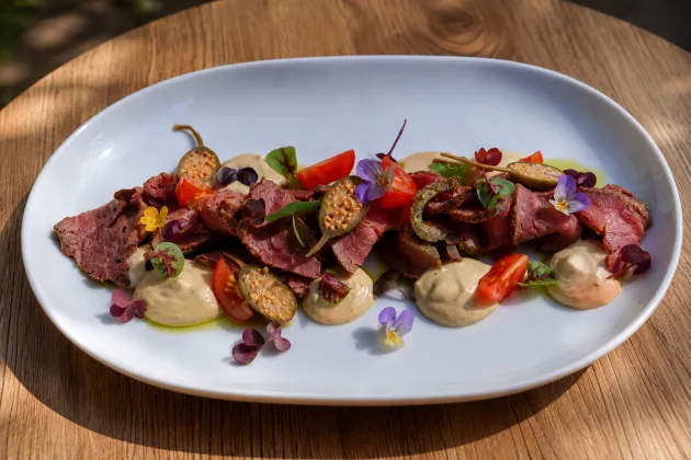 Закуска Vitello Tonnato